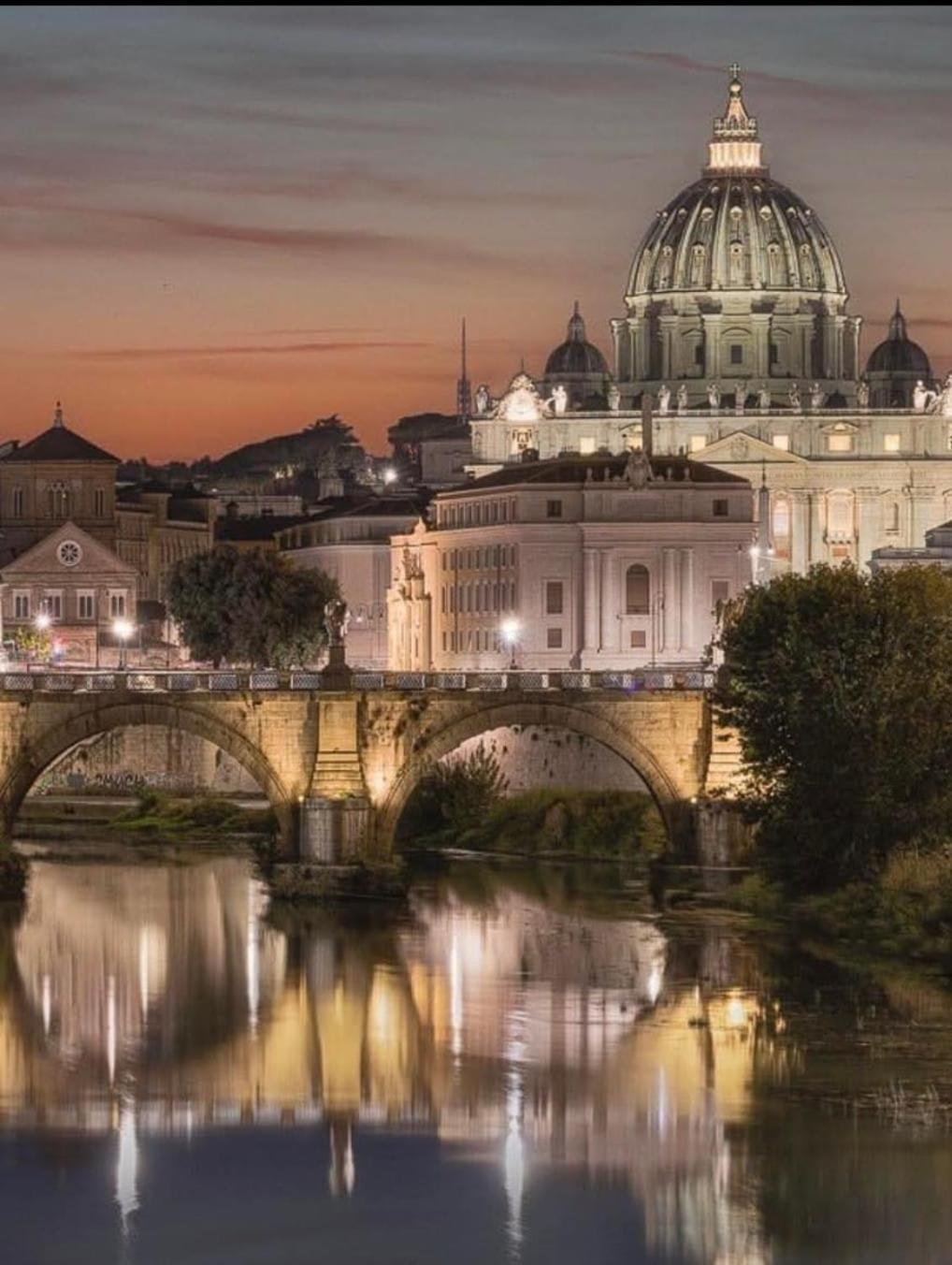 Appartamento Happy Piramide Cestia Lussuoso Unico Esclusivo A Roma